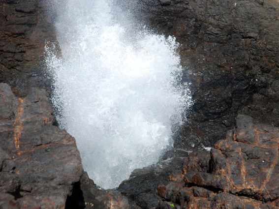 2203_Blowhole 